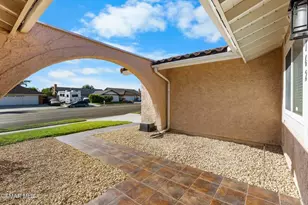 2162 Yosemite Ave, Simi Valley, CA 93063 - Photo 50