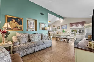 7860 Fenwick St, Sunland, CA 91040 - Photo 10