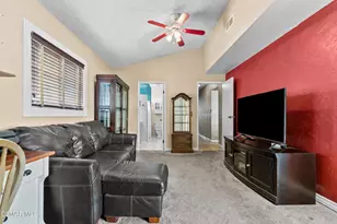 7860 Fenwick St, Sunland, CA 91040 - Photo 18