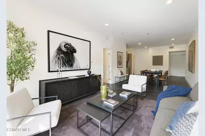 5016 Bakman Avenue #104, North Hollywood, CA 91601 - Photo 2