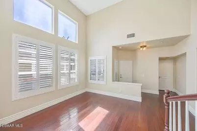 586 Schuman Place, Ventura, CA 93003 - Photo 8