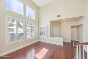 586 Schuman Pl, Ventura, CA 93003 - Photo 8