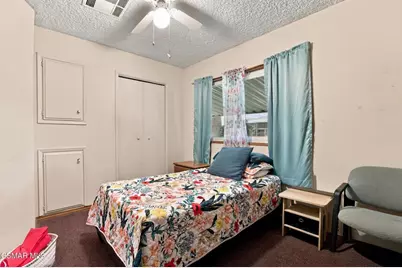 16274 Vasquez Canyon Road #60, Canyon Country, CA 91351 - Photo 32