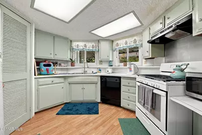 16274 Vasquez Canyon Road #60, Canyon Country, CA 91351 - Photo 22