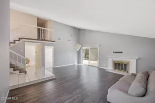 28636 Lapine Ave, Saugus, CA 91390 - Photo 2
