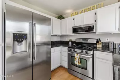 1160 Knottingham Street, Simi Valley, CA 93065 - Photo 18