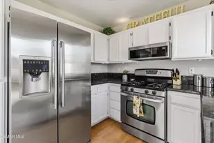 1160 Knottingham St, Simi Valley, CA 93065 - Photo 18