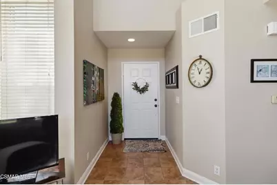 1160 Knottingham Street, Simi Valley, CA 93065 - Photo 8