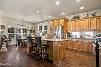 15455 Glenoaks Boulevard #414, Sylmar, CA 91342 - Photo 6