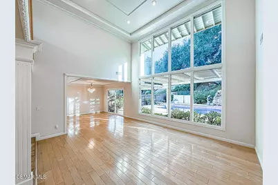 1902 Stonesgate Street, Westlake Village, CA 91361 - Photo 8