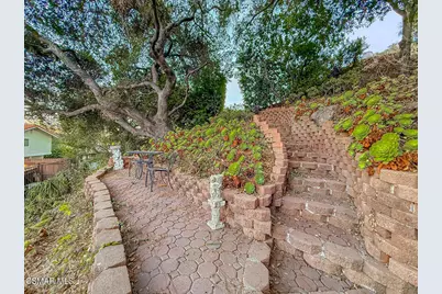 1902 Stonesgate Street, Westlake Village, CA 91361 - Photo 34
