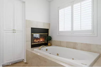 219 Baybrook Court, Lake Sherwood, CA 91361 - Photo 40