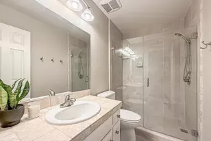2516 Clearfield Pl, Simi Valley, CA 93065 - Photo 20