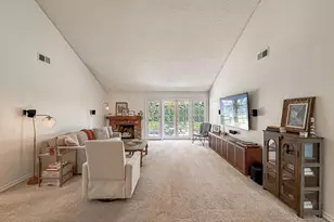 2516 Clearfield Pl, Simi Valley, CA 93065 - Photo 4