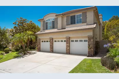 921 Ellesmere Way, Oak Park, CA 91377 - Photo 2
