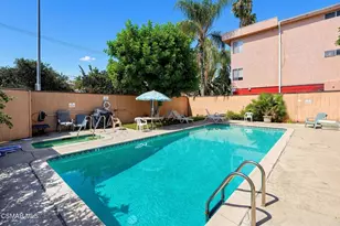 5307 Wilkinson Ave, Valley Village, CA 91607 - Photo 30