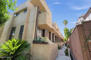 5307 Wilkinson Ave, Valley Village, CA 91607 - Photo 32