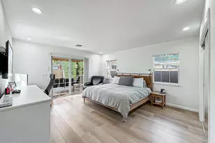 2035 N Evergreen St, Burbank, CA 91505 - Photo 28