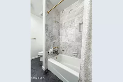 2035 N Evergreen Street, Burbank, CA 91505 - Photo 22