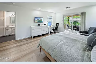 2035 N Evergreen Street, Burbank, CA 91505 - Photo 30