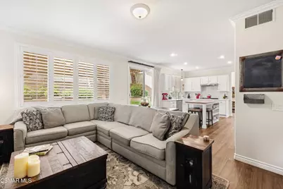 1909 Bentley Place, Simi Valley, CA 93065 - Photo 8