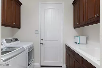 1575 Silver Shadow Drive, Newbury Park, CA 91320 - Photo 34