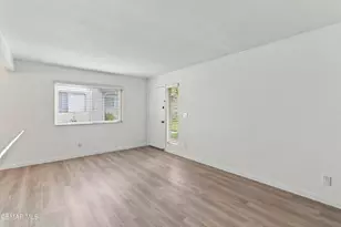 2069 N Avenida Refugio, Simi Valley, CA 93063 - Photo 14