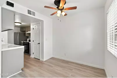 2069 N Avenida Refugio #2, Simi Valley, CA 93063 - Photo 10