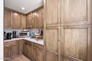 29005 Tackaberry Ct, Agoura Hills, CA 91301 - Photo 12
