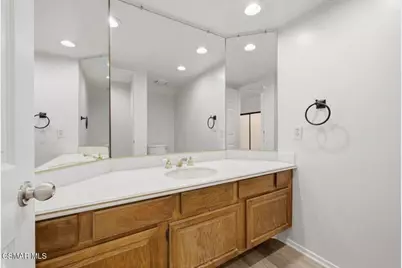 460 Country Club Drive #C, Simi Valley, CA 93065 - Photo 14