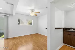 267 Green Lea Pl, Thousand Oaks, CA 91361 - Photo 6