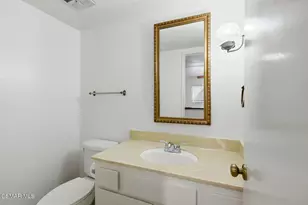 267 Green Lea Pl, Thousand Oaks, CA 91361 - Photo 10