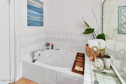 13308 Valleyheart Drive #404, Sherman Oaks, CA 91423 - Photo 18