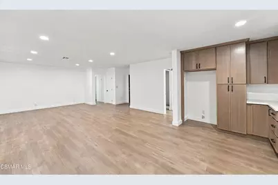 14270 Pierce Street, Arleta, CA 91331 - Photo 8