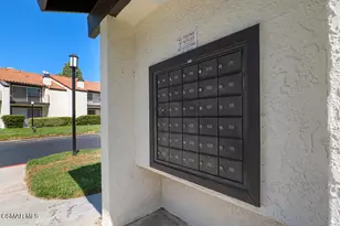 5534 Las Virgenes Rd, Calabasas, CA 91302 - Photo 36