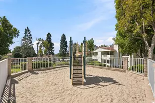 2913 Antonio Dr, Camarillo, CA 93010 - Photo 28