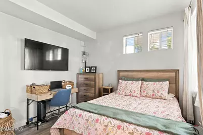 2913 Antonio Drive #104, Camarillo, CA 93010 - Photo 18