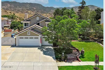 2990 Klamath Avenue, Simi Valley, CA 93063 - Photo 2