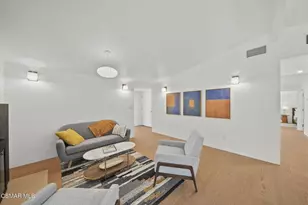 20710 Haynes St, Winnetka, CA 91306 - Photo 12
