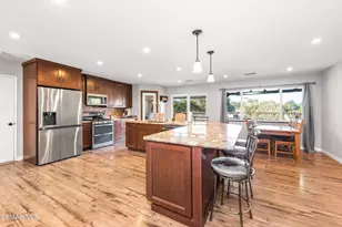 683 Languid Ln, Simi Valley, CA 93065 - Photo 6