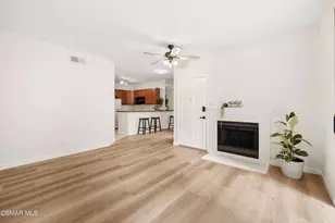 2456 Pleasant Way, Thousand Oaks, CA 91362 - Photo 2