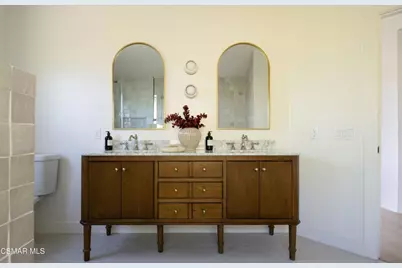6592 Oak Springs Drive, Oak Park, CA 91377 - Photo 24