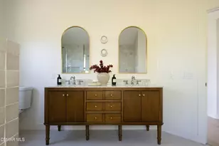 6592 Oak Springs Dr, Oak Park, CA 91377 - Photo 24