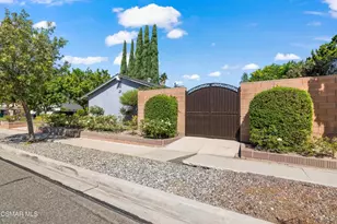 2420 Marisa Pl, Simi Valley, CA 93065 - Photo 2