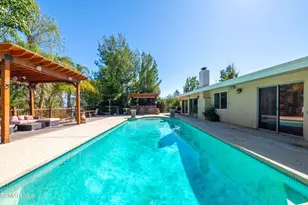 24701 Calvert St, Woodland Hills, CA 91367 - Photo 36