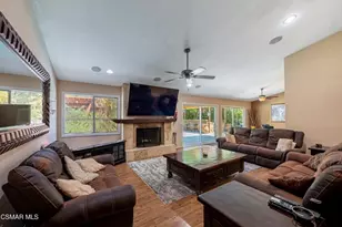 24701 Calvert St, Woodland Hills, CA 91367 - Photo 6