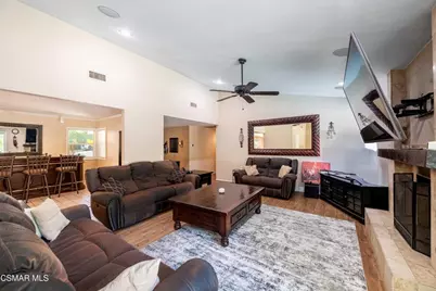 24701 Calvert Street, Woodland Hills, CA 91367 - Photo 8