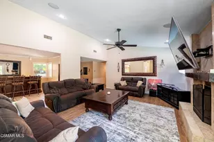 24701 Calvert St, Woodland Hills, CA 91367 - Photo 8