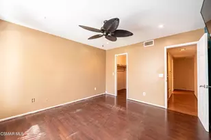 24701 Calvert St, Woodland Hills, CA 91367 - Photo 26