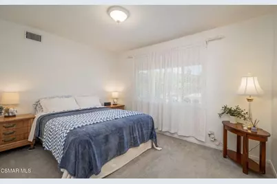 124 Bluefield Avenue, Thousand Oaks, CA 91320 - Photo 12